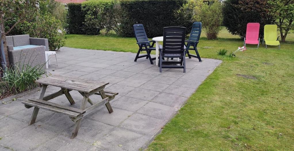 Vakantiehuis Hollum Ameland Dichtbij Strand En Met Ruime Tuin - Ameland39 Nl エクステリア 写真